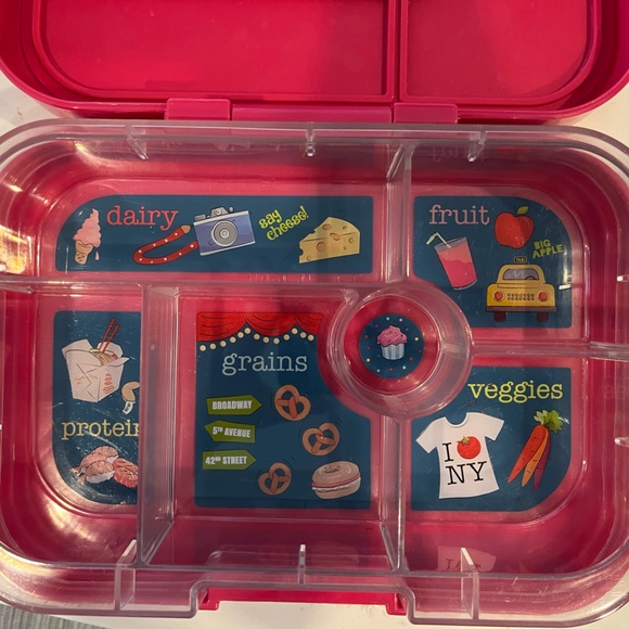 Yumbox Original 6 Compartment Raspberry Pink - Picture 3 of 3